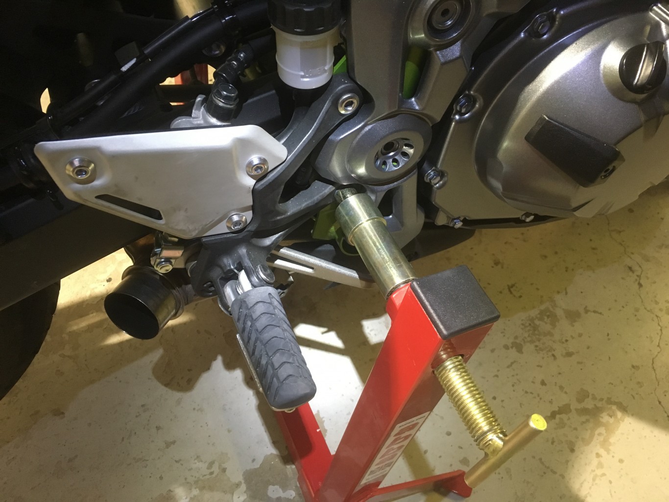Abba Swing Arm Removal Kit Maintenance and Servicing Z900