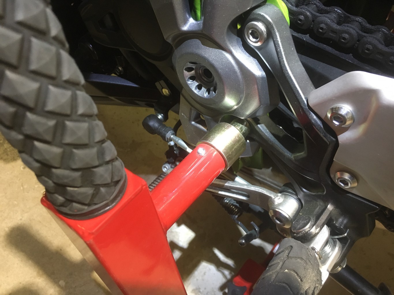 Abba Swing Arm Removal Kit Maintenance and Servicing Z900