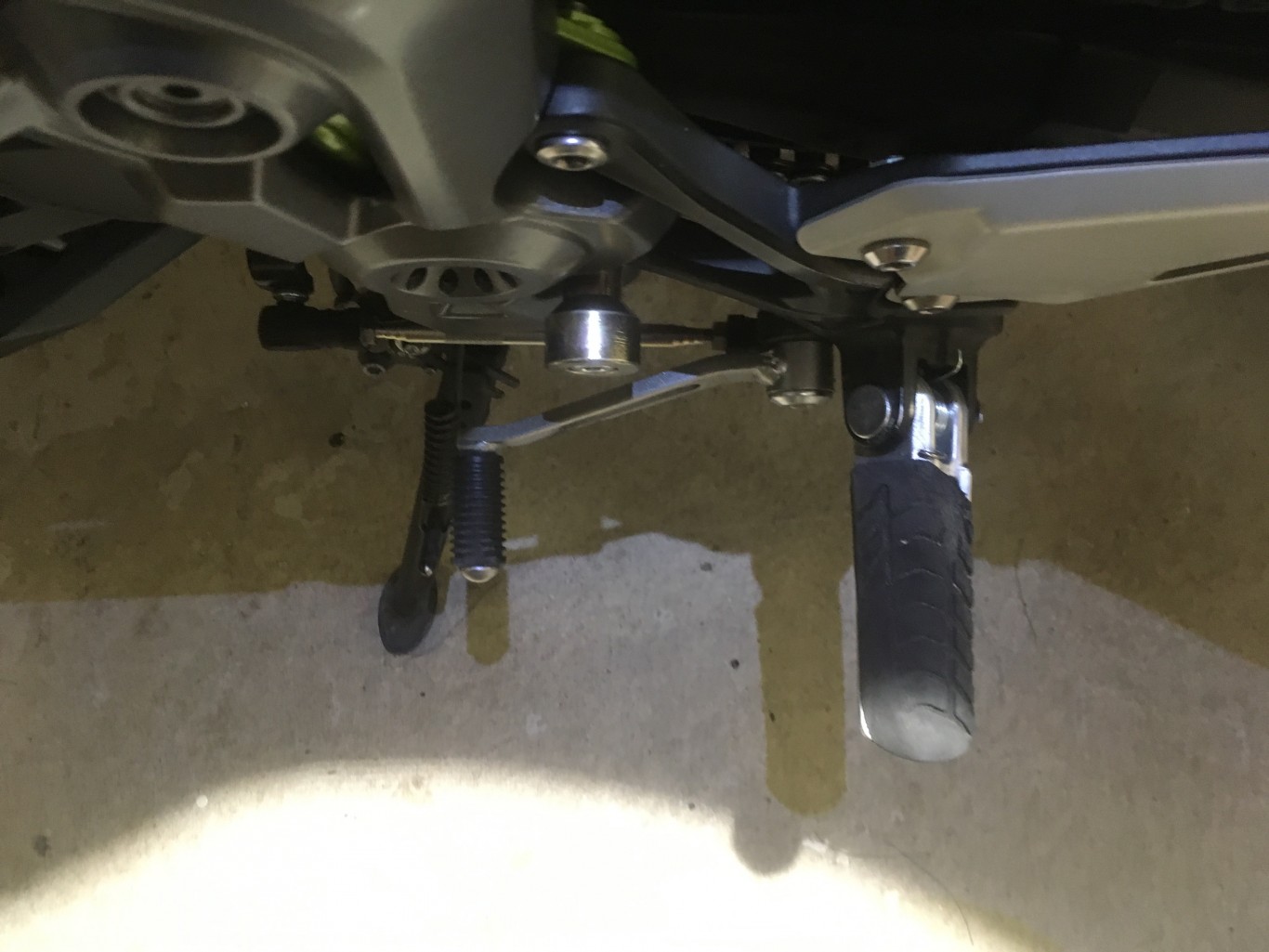 Abba Swing Arm Removal Kit Maintenance and Servicing Z900