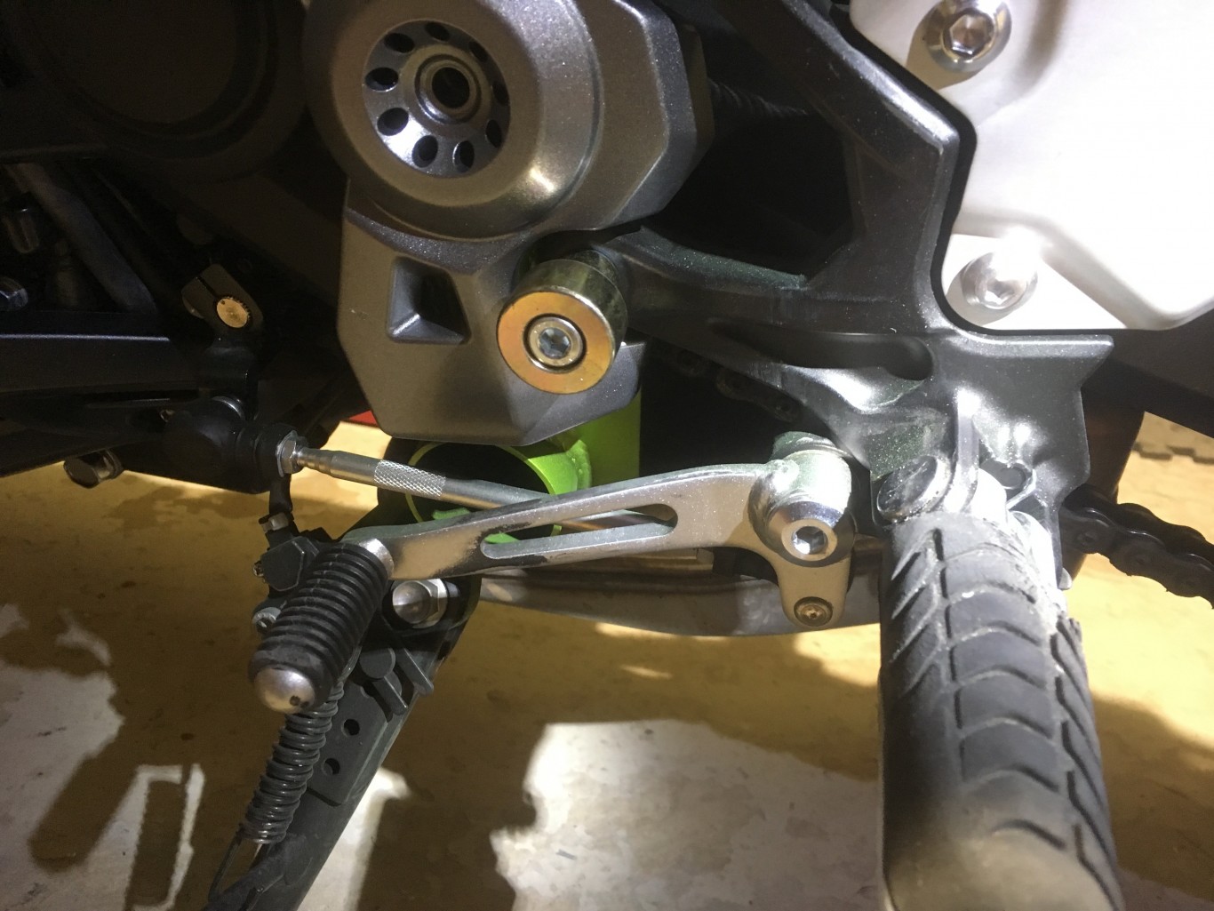 Abba Swing Arm Removal Kit Maintenance and Servicing Z900