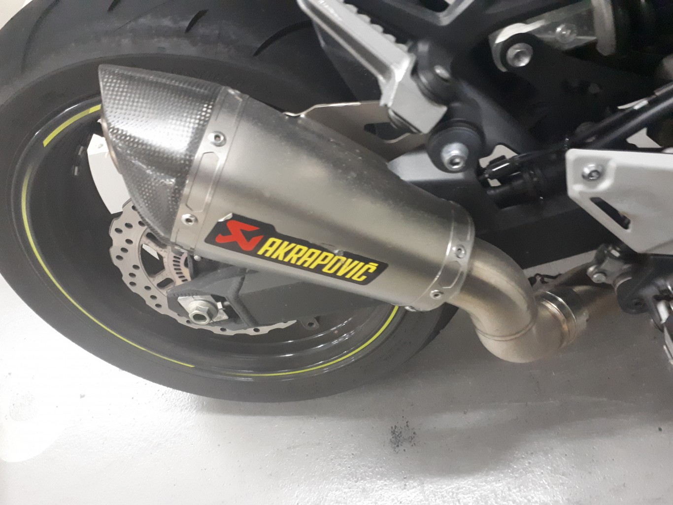 changing from acropovic to standard exhaust Modifications