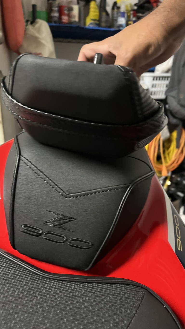 Bagster Luxe and C.C. Seat comparison Modifications, Accessories, and